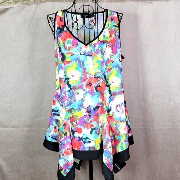 KAREN‎ KANE Watercolor Floral Handkerchief Hem Blouse Small - Picture 1 of 7